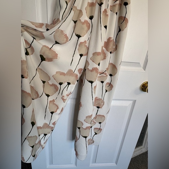 WILFRED Floral Jumpsuit - Picture 5 of 12